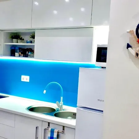 Sun Sea No 3 Lejlighed